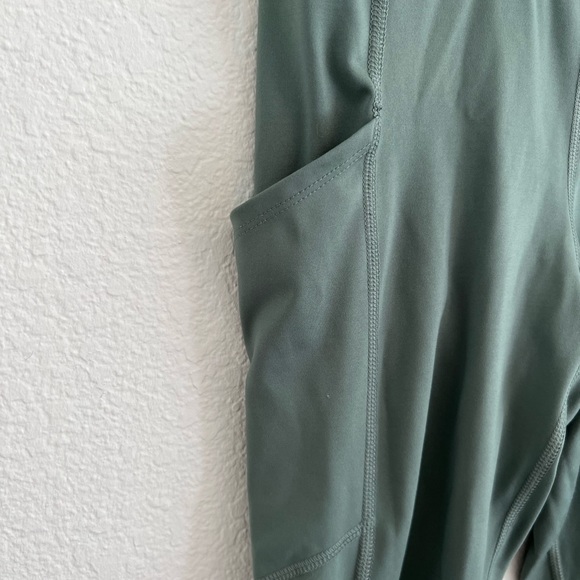 Olive Green Pocket Leggings - Picture 2 of 3